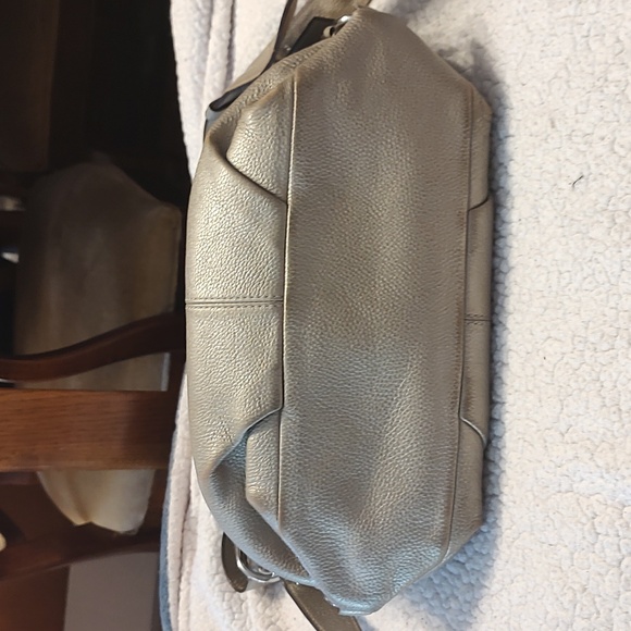 Coach silver metallic crossbody shoulder bag 2010. Overall GUC. - Picture 5 of 14